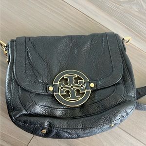 Tory Burch black leather shoulder/cross body bag